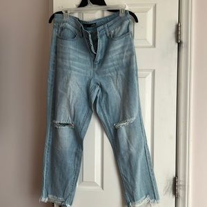 Royalty for Me size 6 Comfort Waist High Rise Mom fit light denim Jeans